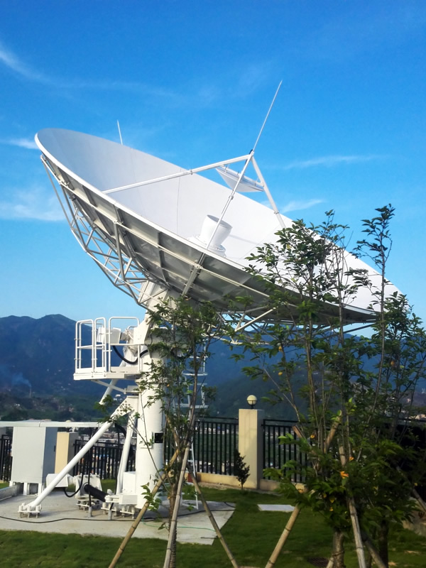 衛星天線